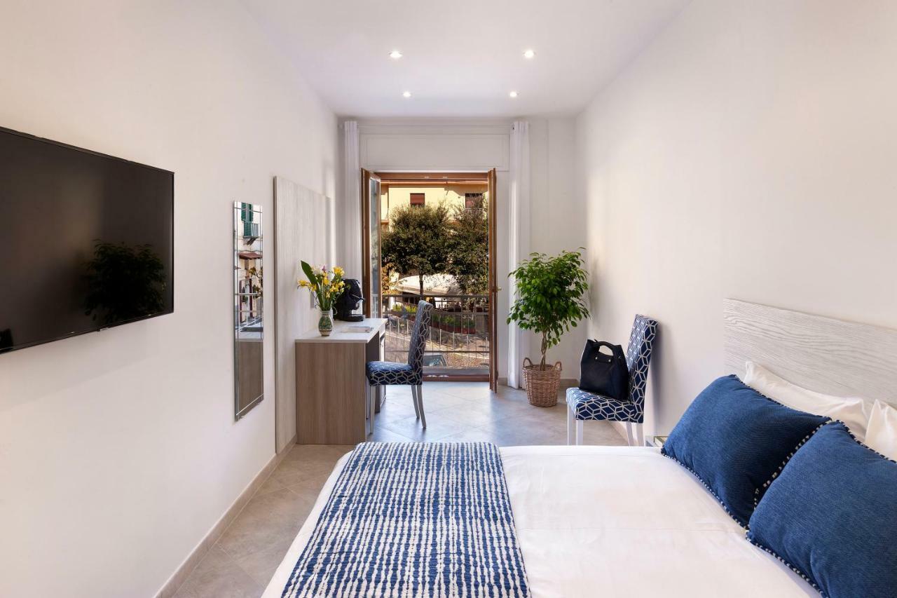 Delle Rose Suites Piano di Sorrento Exteriör bild